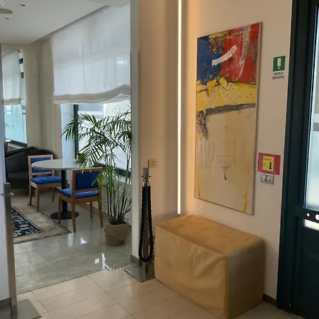 Eli Caffe Hotel